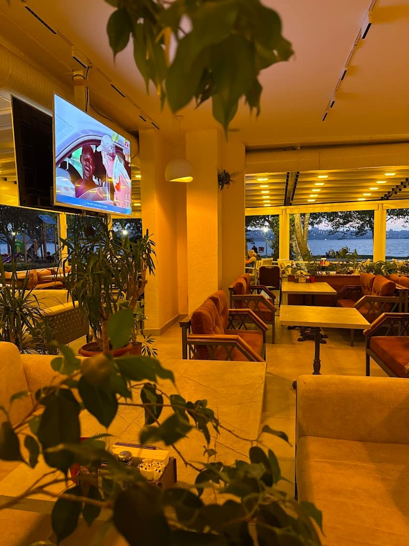 Harmony Cafe Restaurant — Kahvaltı Küçükçekmece