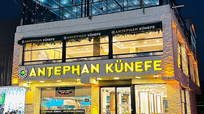 Antephan Künefe Sefaköy — Tatlı & Pastane Küçükçekmece