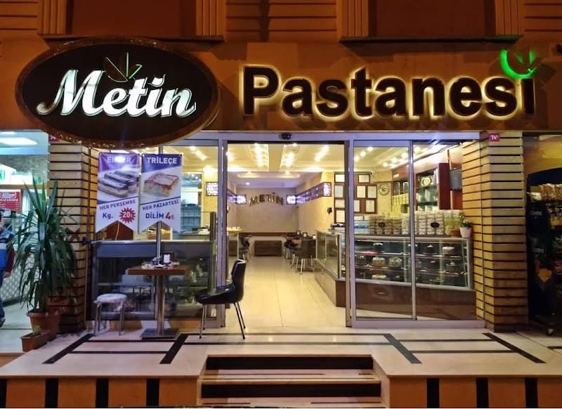Metin Pastanesi — Tatlı & Pastane Küçükçekmece