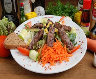 Köfteli Salata — Burger